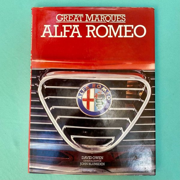 Libro "Great Marques: Alfa Romeo" de David Owen - Historia y Modelos Icónicos - imagen 1