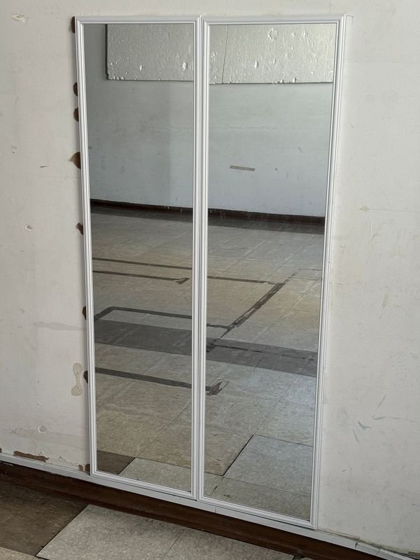 Item 835581 - Image 0