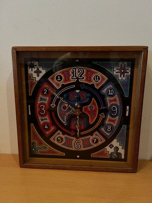 Reloj de madera con lámina a pilas - imagen 1