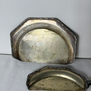 Set de Limpia Mesas Metálico con Bordes Repujados - imagen 4