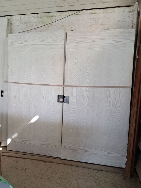 Puerta Doble Hoja Laminada Roble Blanco 105x213cm con Marcos