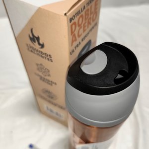 Botella Térmica de Acero Inoxidable con Tapa Segura, 450cc, Nueva en Caja - imagen 3