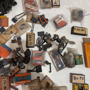 Lote de Carbones para Motor Eléctrico 12V - imagen 6
