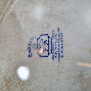 L 068 - 10 Piezas - Importante surtido de piezas de vajilla antigua de diversas firmas europeas, destacando tazas y bandejas de servicio (Con detalles y averias) - imagen 15
