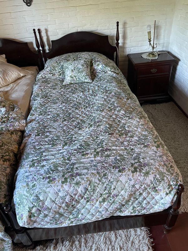 Item 879805 - Image 0