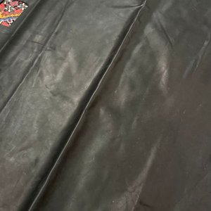 Cuero Negro Entero para Tapicería - imagen 4