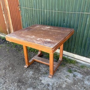 Mesa Cuadrada de Madera Rústica - imagen 3