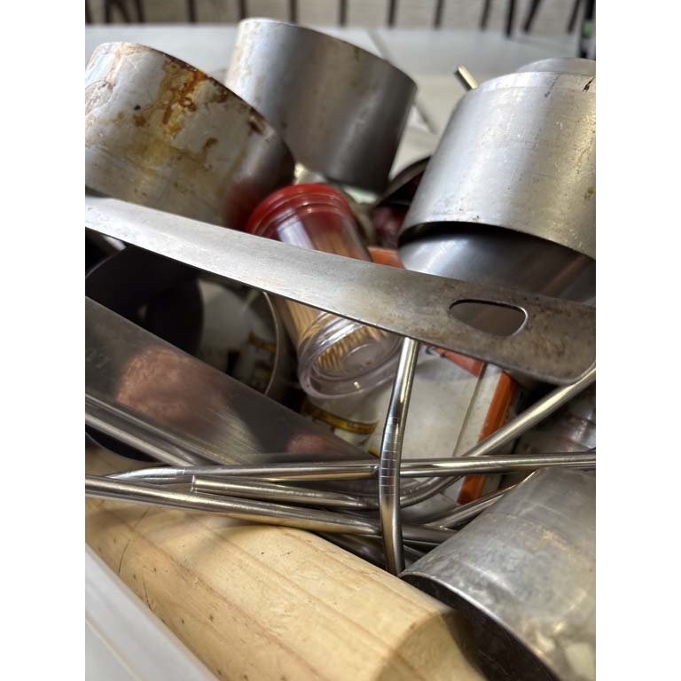 Utensilios de cocina en buen estado - imagen 2