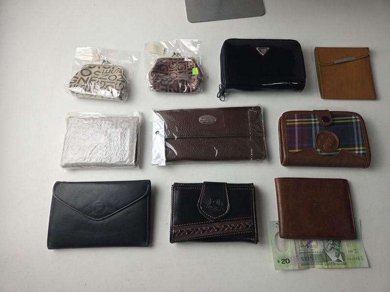 Bolsos y accesorios de excelente calidad - imagen 14