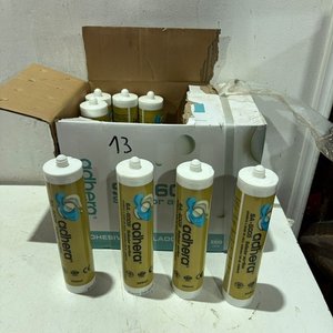 Lote siguiente: 13 Tubos de Sellador Acrílico Adhera Blanco