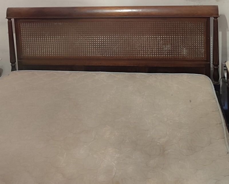 Item 880235 - Image 1