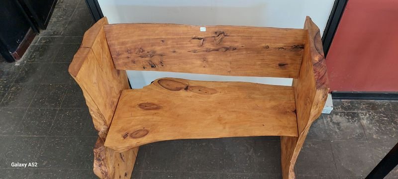 Banco rustico en madera muy lindo - imagen 5
