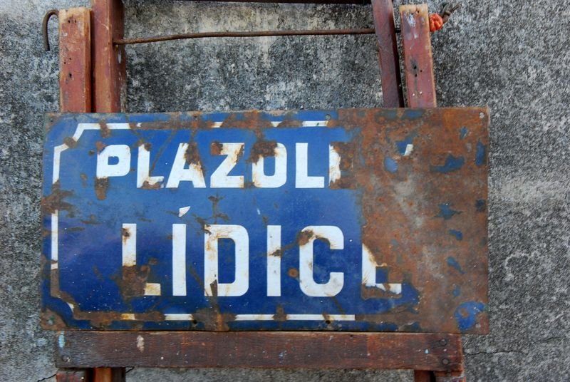 Item 881856 - Image 0