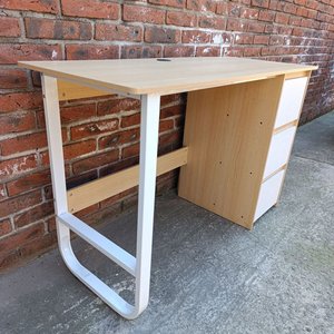 Escritorio de Hierro Tubular con Tapa y 3 Cajones en MDF - imagen 2