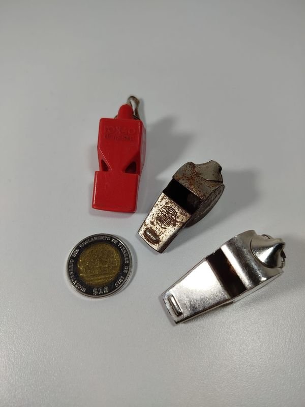 Silbatos de colección funcionantes - imagen 4