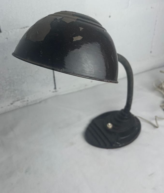 Antigua lámpara de escritorio para decorar - imagen 2