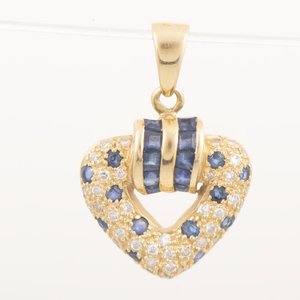 Lote siguiente: Colgante Corazón Oro 18k con Brillantes y Zafiros