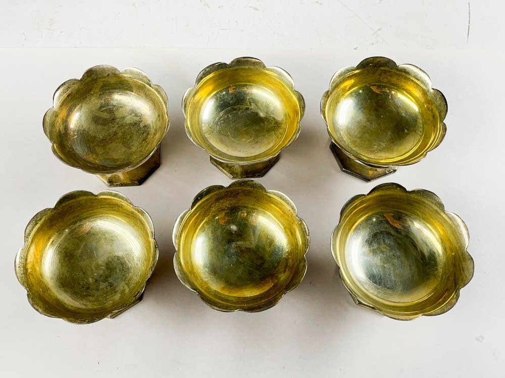 Seis copas para postre en metal con borde ondulado - imagen 2
