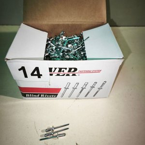 Lote anterior: Caja de 1000 Remaches "Pop" Tower 4.8x10 mm