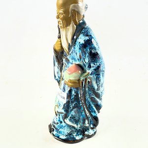 Figura Oriental de Ceramica con Melocoton y Baston, 21 cm - imagen 2