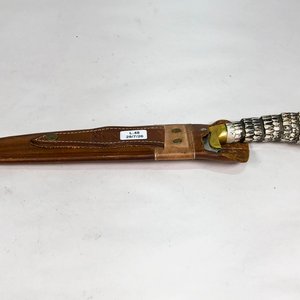 Cuchilla de Colección con Mango de Tatu y Vaina de Cuero - imagen 2
