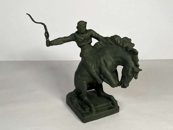 Jose Belloni 'Jineteada' Cerámica en venta