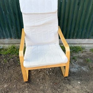 Sillón Flex Blanco Tapizado Estructura Madera Clara - imagen 2