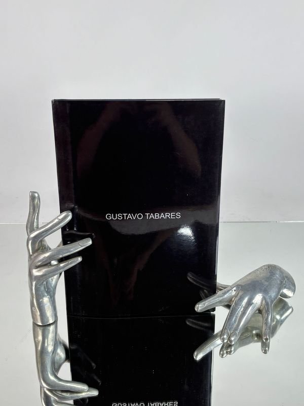 Lote siguiente: Arte contemporáneo uruguayo: Gustavo Tabares, Alicia Haber y otros
