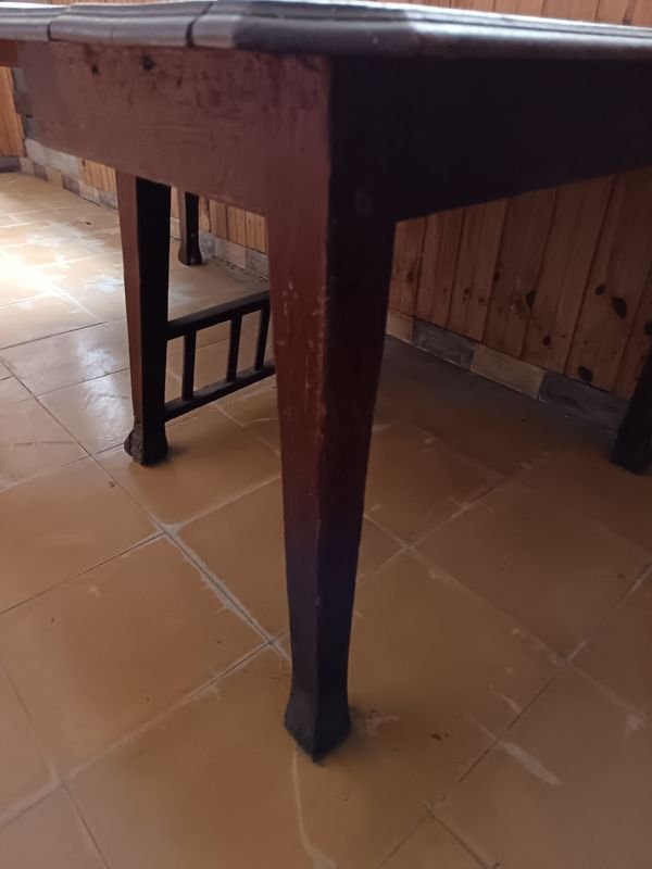 Mesa grande con extensible con detalles - imagen 4