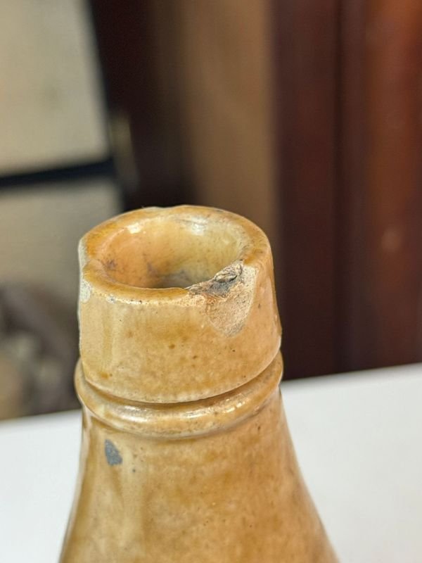 Colección de porrones de gress, incluyendo 2 con detalles - imagen 14