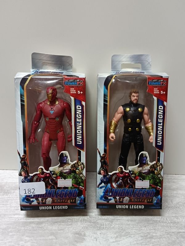 Lote anterior: Figuras de Acción de Marvel: Iron Man, Thor y Thanos