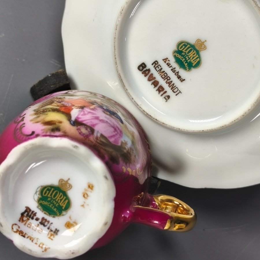 Dúo de taza y plato en porcelana alemana 'Gloria' con escena romántica fragonard - imagen 7