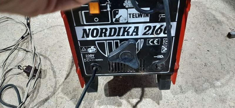 SOLDADORA ELECTRICA NORDIKA 2160 - Maquinaria - imagen 2