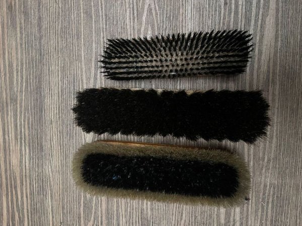 Cepillos de madera antiguos para ropa - imagen 2