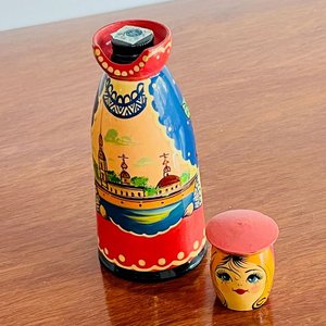 Muñeca Licorera Rusa, Set de Mamushkas (4 Piezas), Cuadro y Adorno de Flores de Cerámica - imagen 3