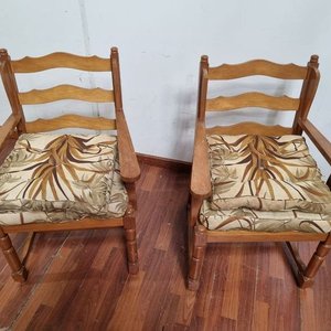 Par de Sillones de Madera con Tapizado Tropical - imagen 4