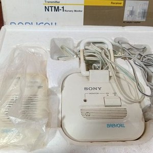Monitor de Bebé Sony NTM-1 Completo con Caja y Accesorios - imagen 3