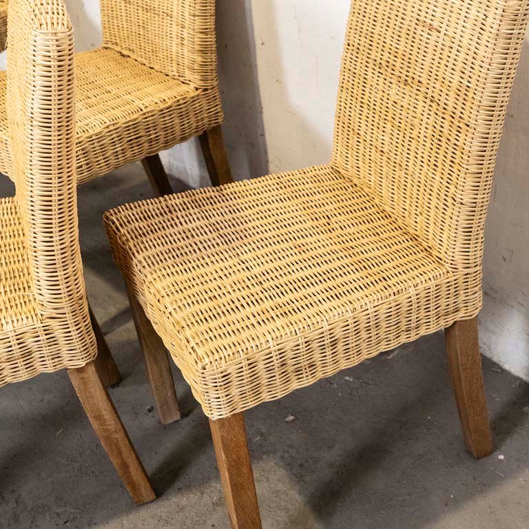 Sillas rústicas en madera y ratán para decorar tu hogar - imagen 3