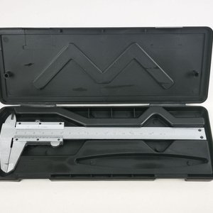Lote anterior: Calibre de Acero Profesional 150 mm con Estuche