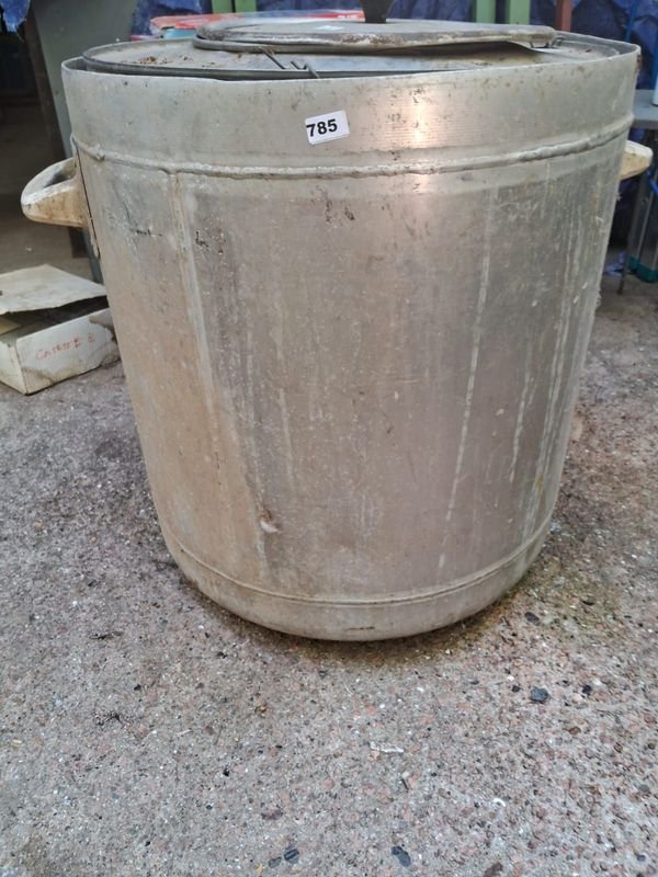 Item 886596 - Image 0