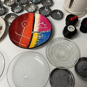 Juguera Eléctrica Punktal, Termo, Cubiertos, Vasos y Moldes para Repostería - imagen 9