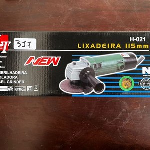 Lote siguiente: Amoladora Eléctrica Lixadeira 115mm Marca LT