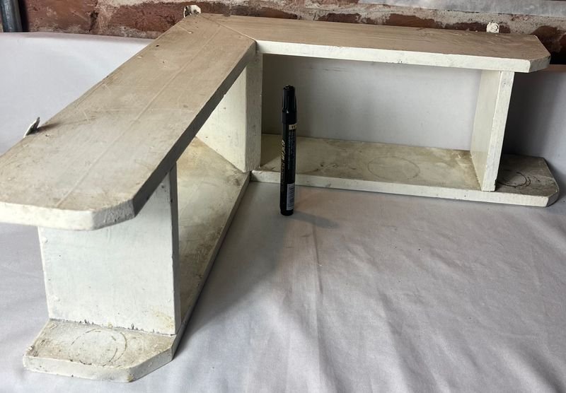 Estantería de Madera en L con Dos Niveles