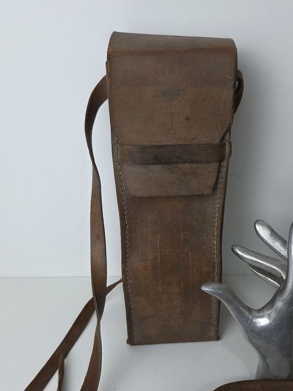 Correas de cuero para libros y estuche en cuero - imagen 4