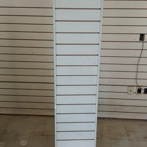 Exhibidor ranurado para colgar productos - imagen 5