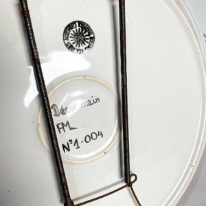 Lote de 4 Platos Decorativos con Escudos Nacionales e Internacionales - imagen 3