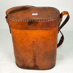 Matera Vintage de Cuero Marrón con Correa y Tapa - imagen 3