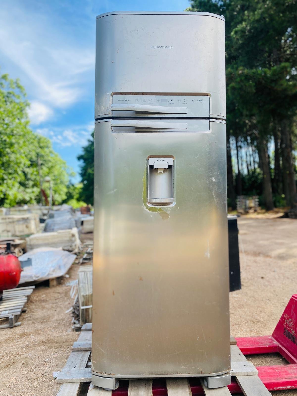 Item heladera-electrolux-2__trashed - Image 2