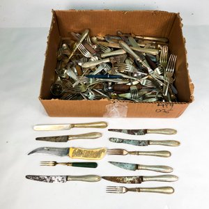 Lote de Cubiertos Metálicos Variados - imagen 2