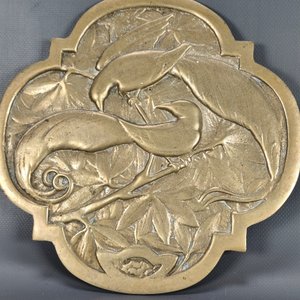 Placa de Bronce Macizo con Aves y Follaje en Relieve - imagen 5